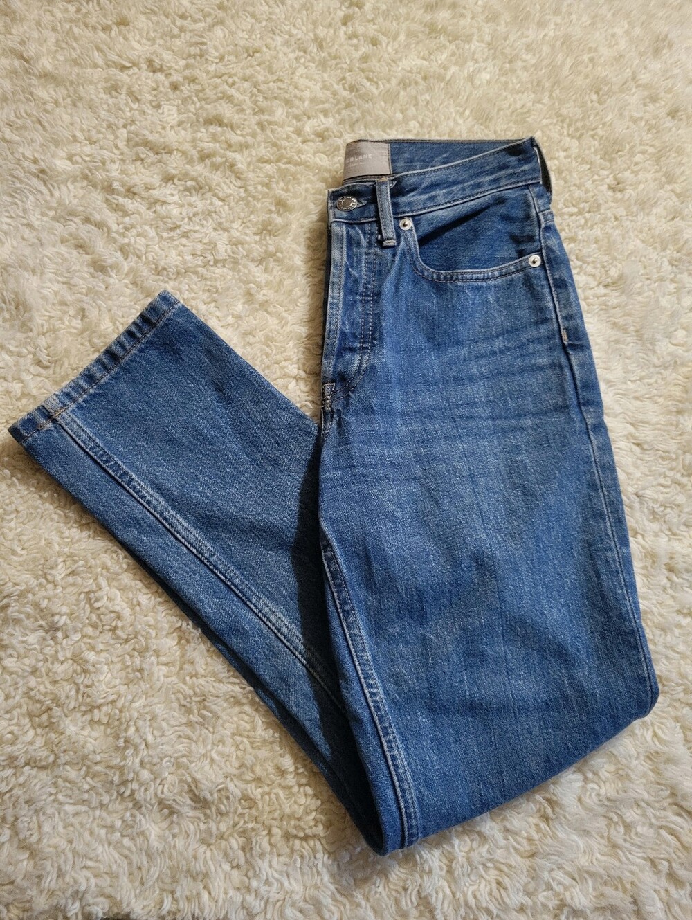 Everlane The Cheeky Jeans in Medium Blue Wash | 23 Crop | Inseam 25" Like New - Picture 15 of 15